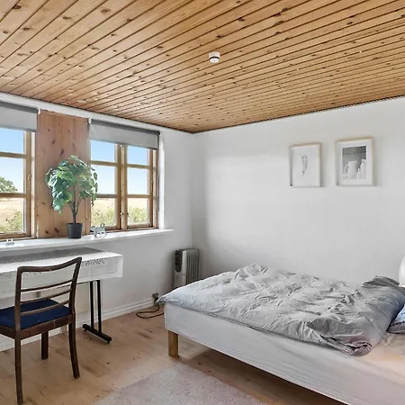 펜션 4 Bedroom Gorgeous In